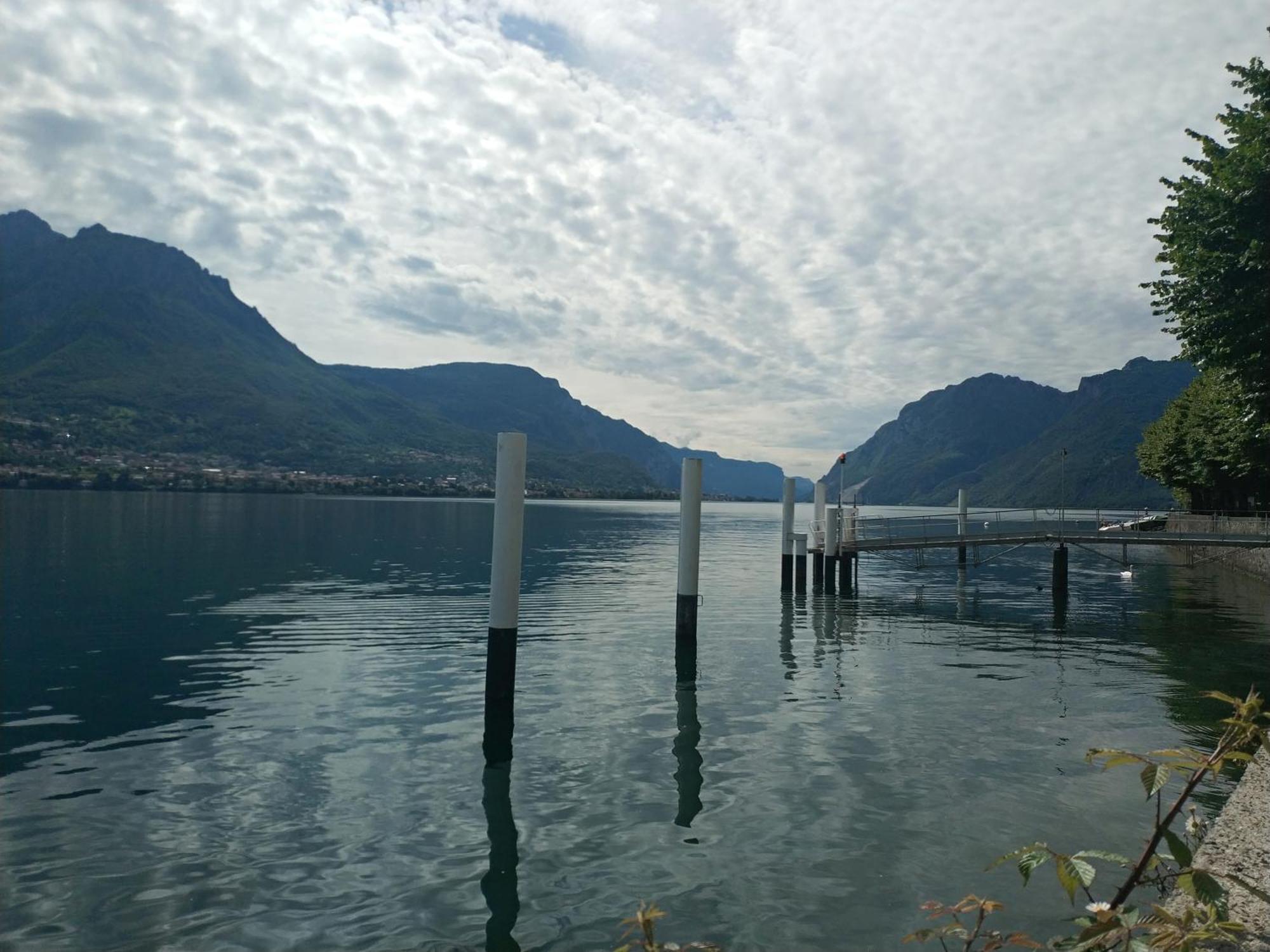 Apartment A Lago Private Beach And Parking Oliveto Lario Rom bilde