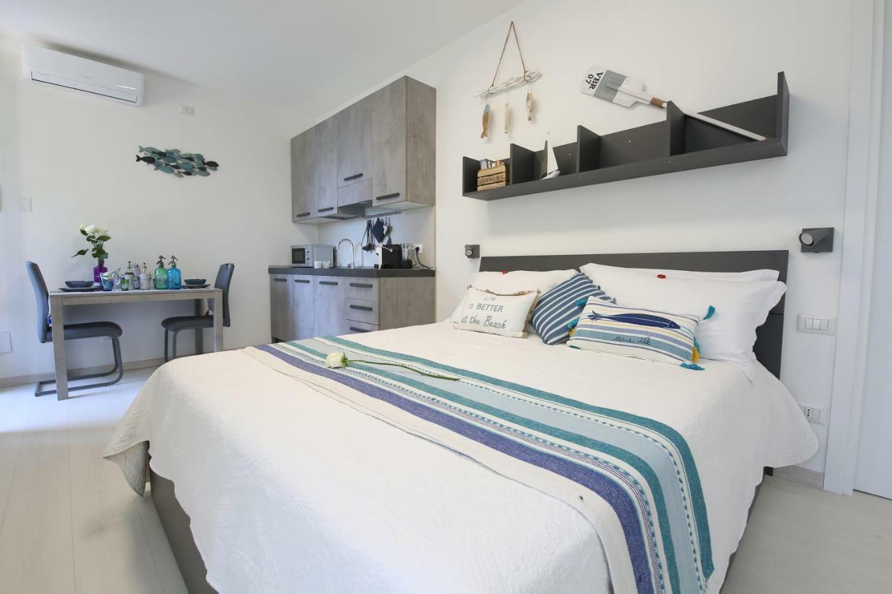 Apartment A Lago Private Beach And Parking Oliveto Lario Eksteriør bilde
