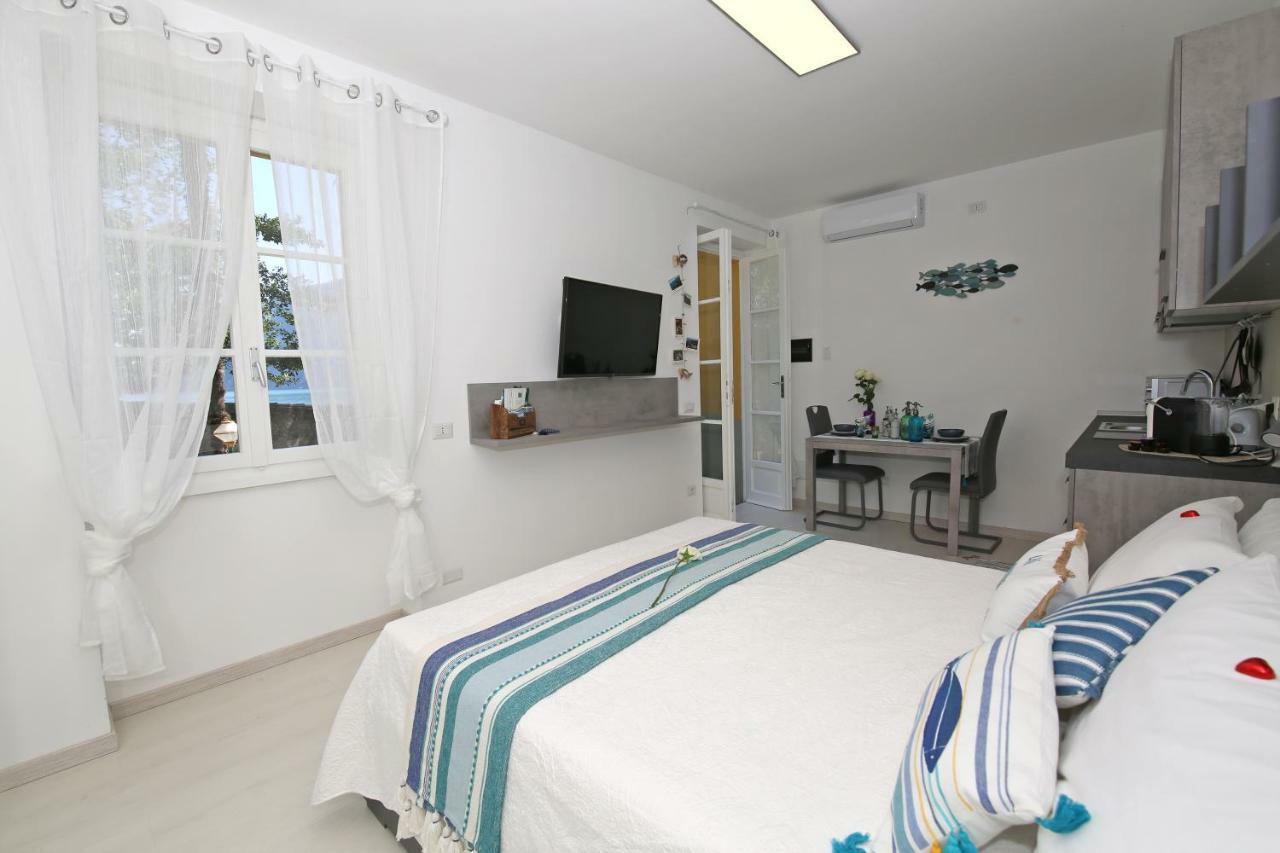 Apartment A Lago Private Beach And Parking Oliveto Lario Eksteriør bilde